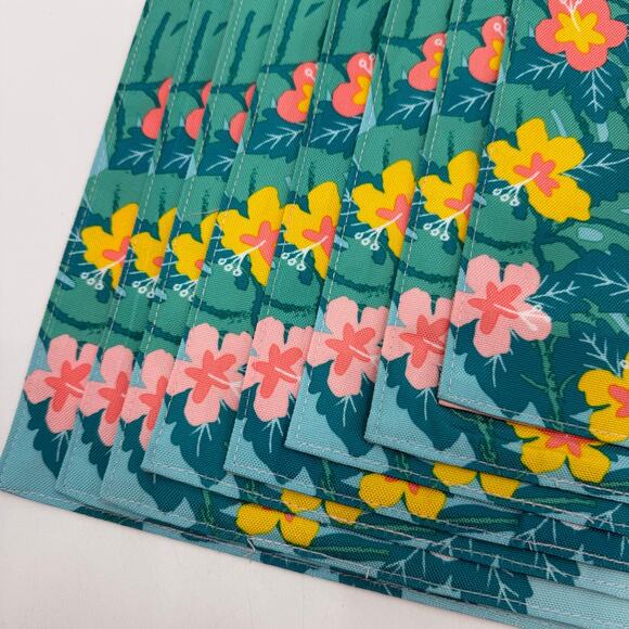 Kohl's Placemats Set of 8 13"x18" Celebrate Summer Together Flamingo Washable - Picture 7 of 14